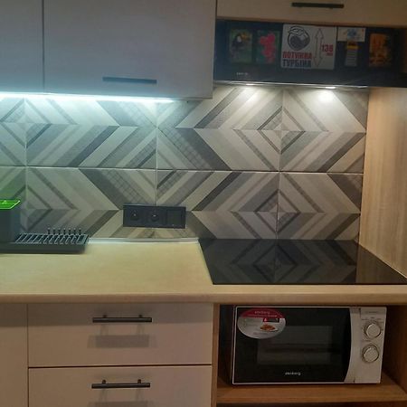2 Room Apartment 敖德萨 外观 照片